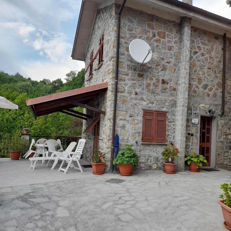 Agriturismo Merlotta Villa Varese Ligure Luaran gambar
